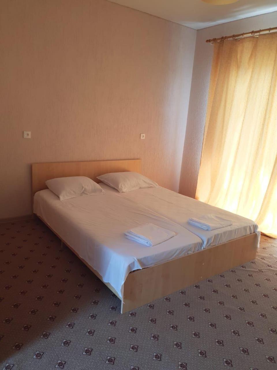 Palm Hotel New Athos 外观 照片